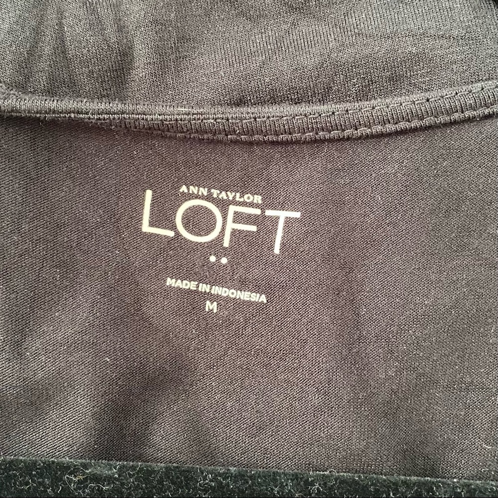 Loft Ruffle Sleeveless Top - Medium - Picture 4 of 5